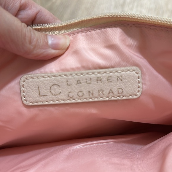 LC LAUREN CONRAD | Blush Fox and Black Penguin Wristlet Grab & Go Pouch Bundle - Picture 9 of 9